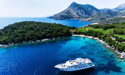 Inselhüpfen mit Velo und Schiff in Kroatien