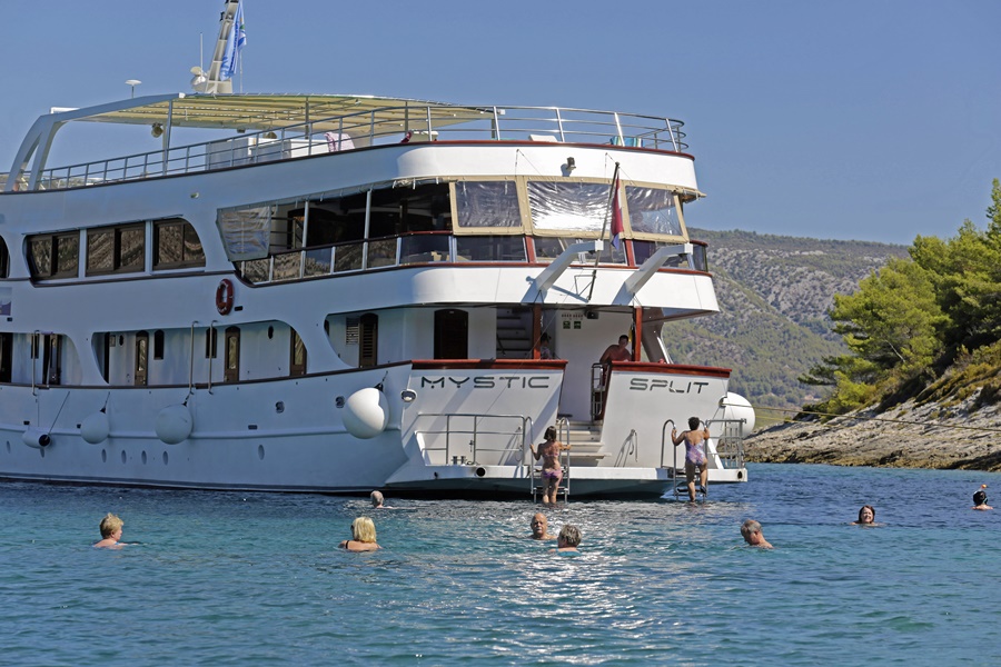 Vollcharter Kreuzfahrt mit MY Mystic ab Trogir