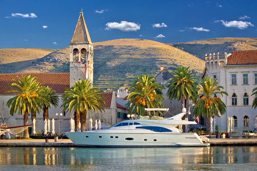 Vollcharter Kreuzfahrt mit MY Azzurro ab Trogir