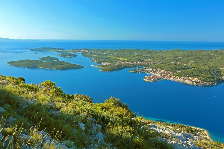 Blauereise Baderoute Inselhüpfen Kreuzfahrt ab Trogir mit NoName Premium Schiff****