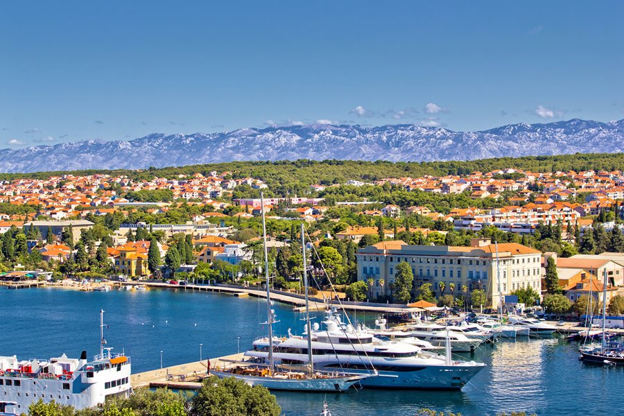 Baderoute Z2 Inselhüpfen Deluxe Yacht Kreuzfahrt ab Zadar mit MY Voyage*****