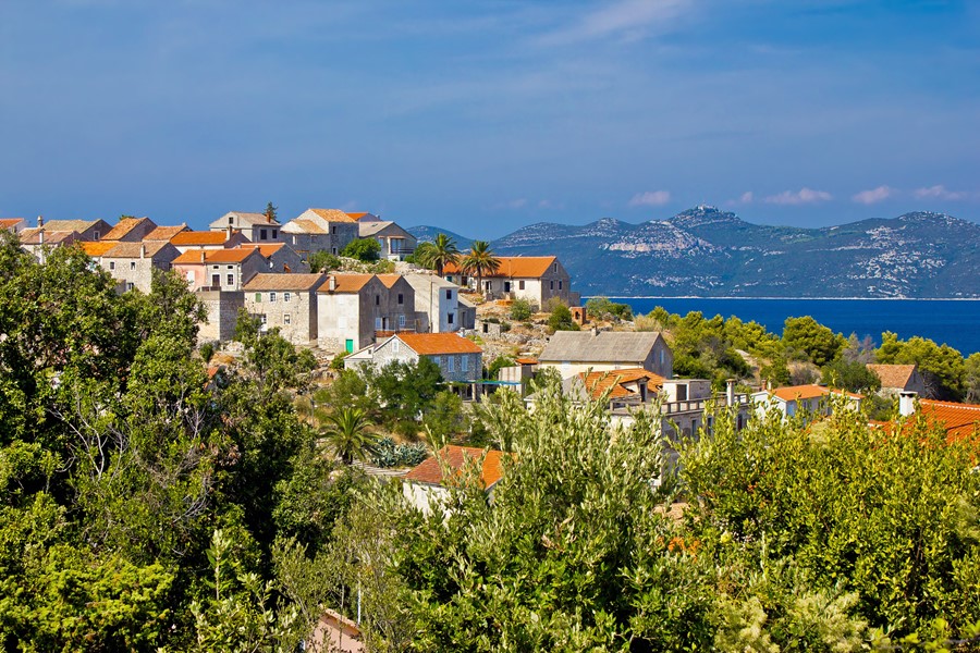 E-Bike Inselhüpfen Deluxe Kreuzfahrt Nationalparks Plus ab Trogir mit MY Magellan ****