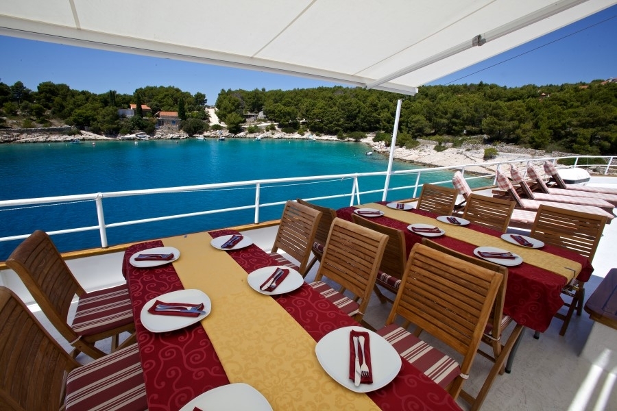 Mini Kreuzfahrt ab Split bis Dubrovnik mit Premium Motorsegler****