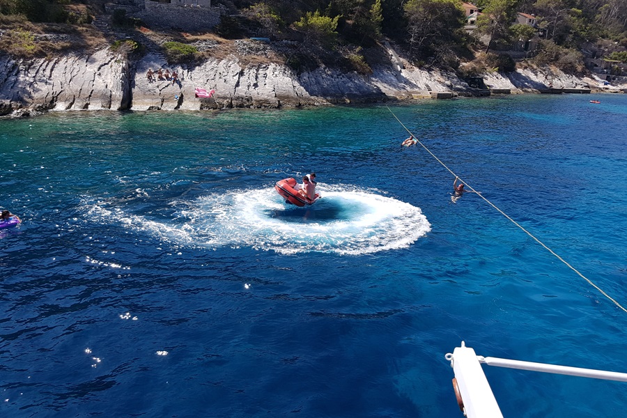 Vollcharter Kreuzfahrt mit MS Aneta ab Trogir