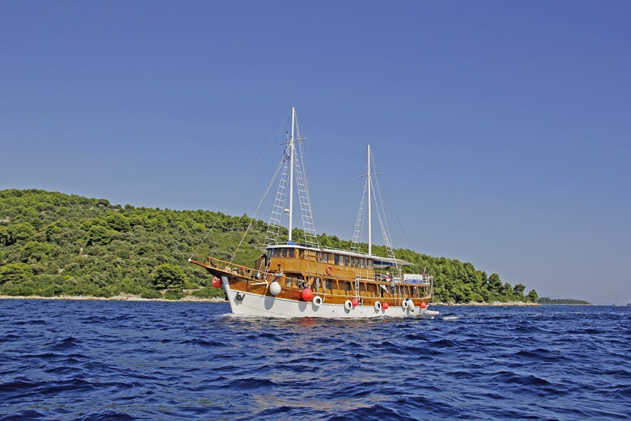 Vollcharter Kreuzfahrt mit MS Aneta ab Trogir