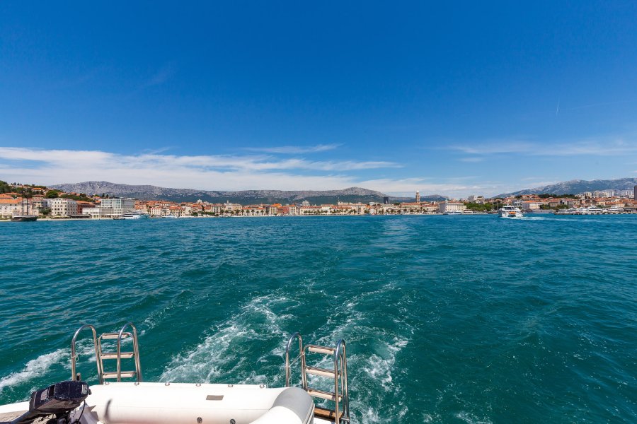 Inselhüpfen Deluxe Yacht Kreuzfahrt ab Opatija mit MY Avantura*****