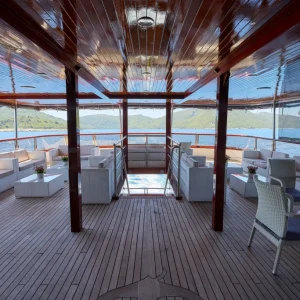 MY Relax Deluxe Schiff