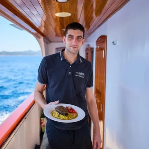 MY Relax Deluxe Schiff