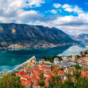 Kotor-Panorama-Daylight-Adriatic-Sea_1024