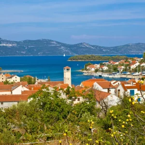 Veli-Iz-Adriatic-Island-View-50127377_1024