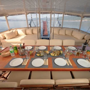 gulet sole vollcharter