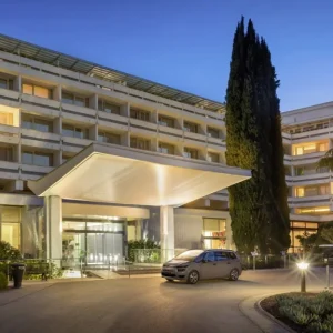 Carreise mit hotel eden