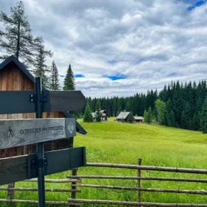 eurohike-wanderreisen-julische-alpen-soca-tal-bohinj-goreljek-wegweiser